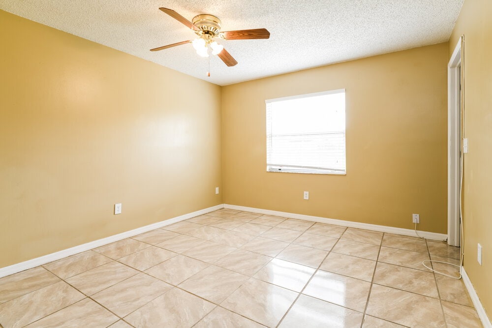 Building Photo - 13823 Pathfinder Dr