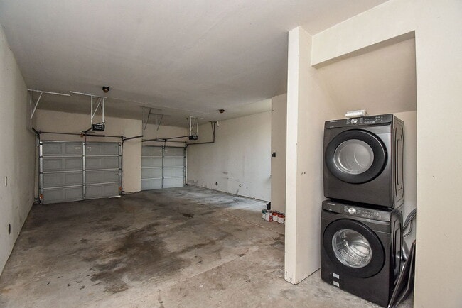 Building Photo - 4106 McKinney St