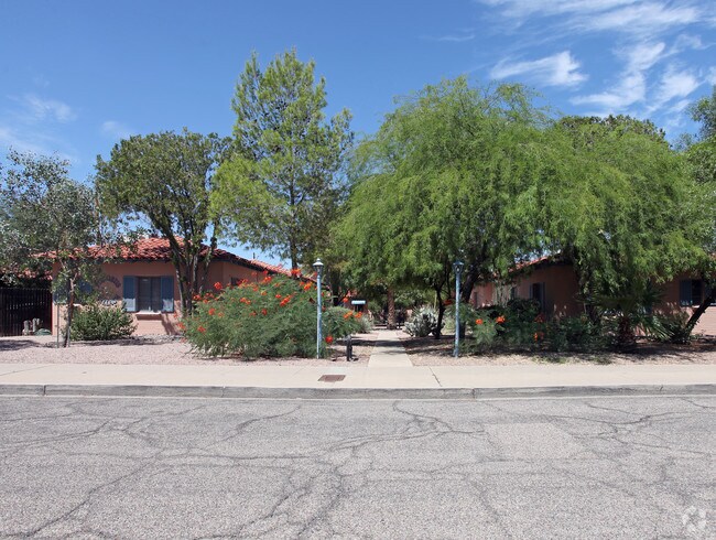 Building Photo - Forgeus Village Apartments