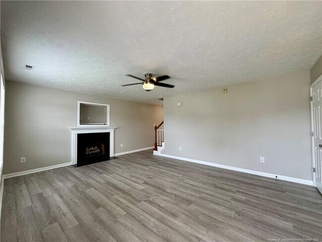 Building Photo - 2613 Gressitt Point lane