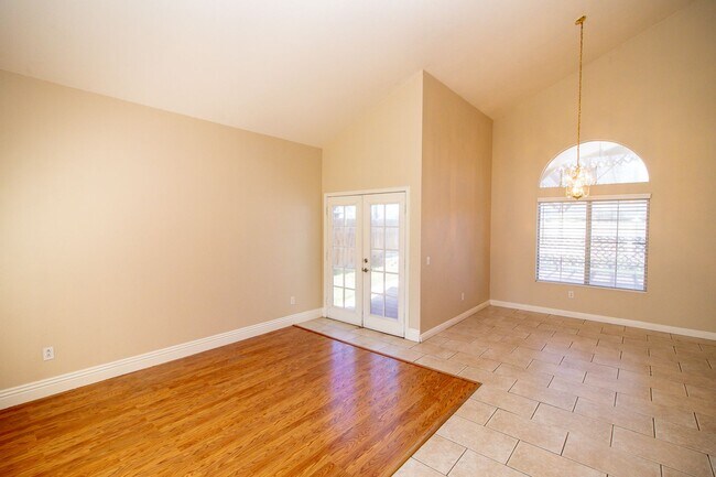 Building Photo - Warm and Inviting 3-Bedroom Home in the Heart of Menifee