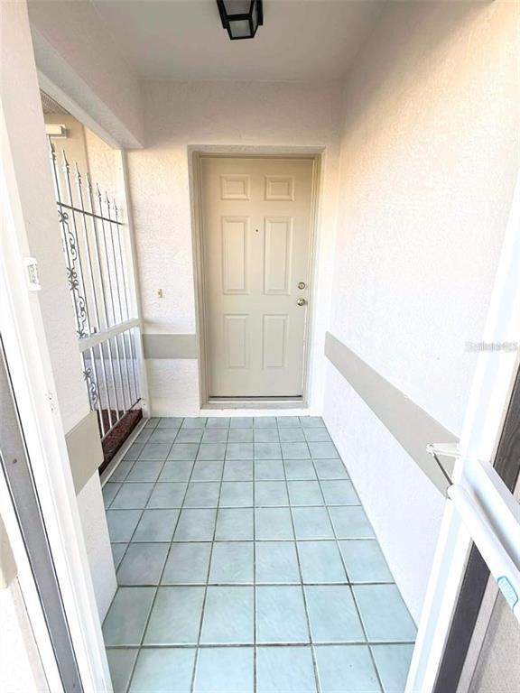 Building Photo - 504 Rose Apple Cir