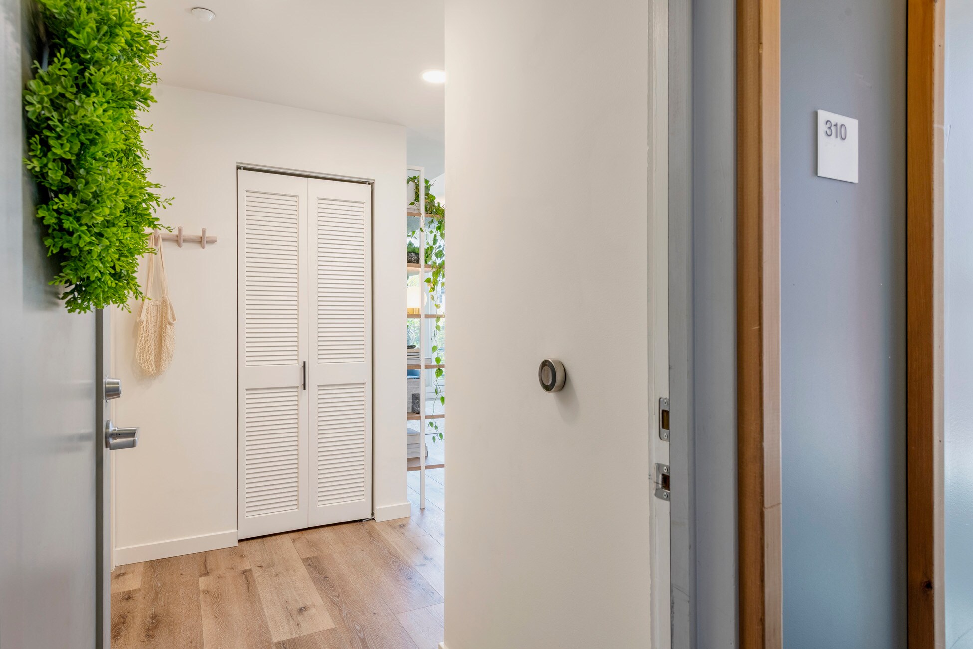 Building Photo - 555 Innes Ave