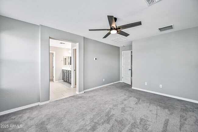 Building Photo - 3817 N 100th Dr