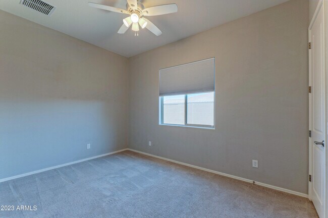 Building Photo - 4866 N 185th Dr