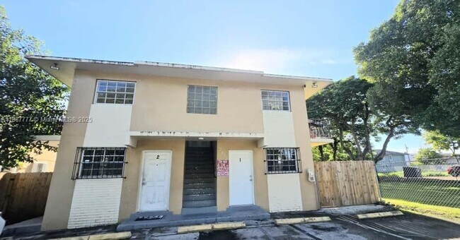 Building Photo - 2835 NW 22nd Ave