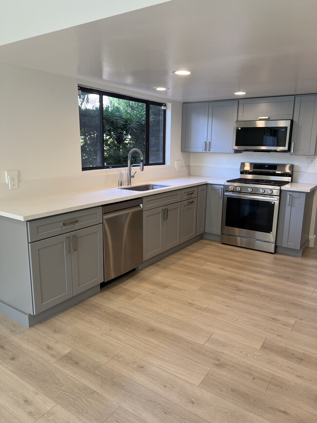 New Kitchen - 1957 Colby Ave