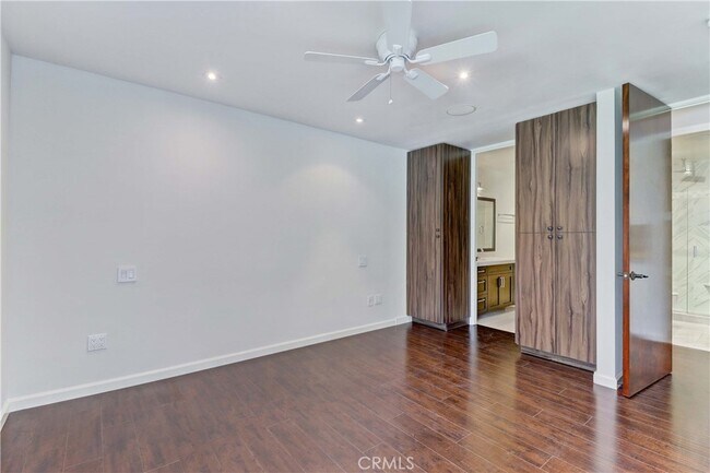Building Photo - 2156 Via Mariposa E