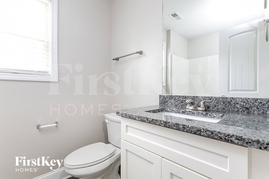 Building Photo - 6710 Sawnee Way