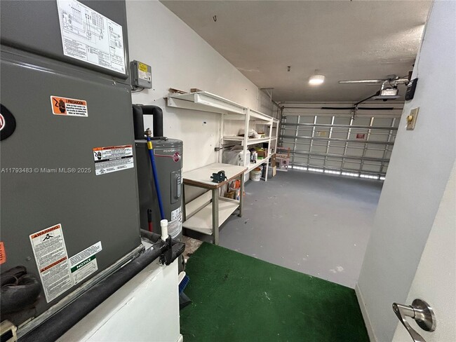 Building Photo - 11751 SW 52nd Ct