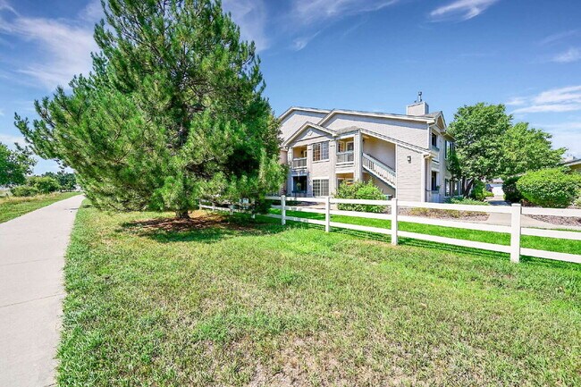 Building Photo - $1,900.00, 2-bed, 2 bath, located in Broom...
