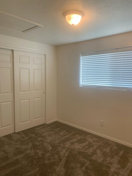 Building Photo - 753 S 600 W