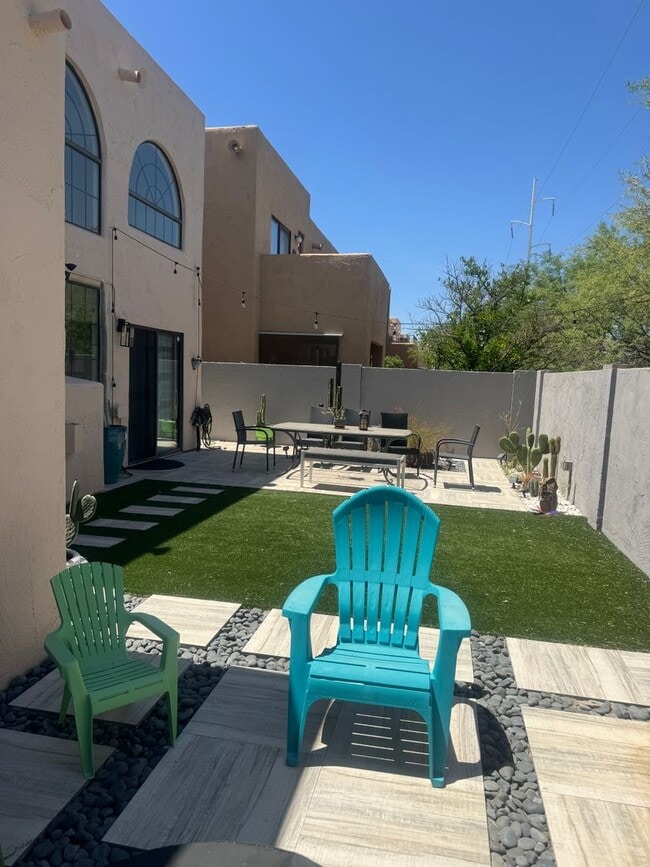 Building Photo - 4300 N Rillito Creek Pl