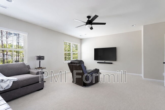 Building Photo - 3138 Montreaux Valley Dr