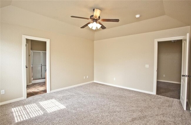 Building Photo - 4095 W Spring House Dr