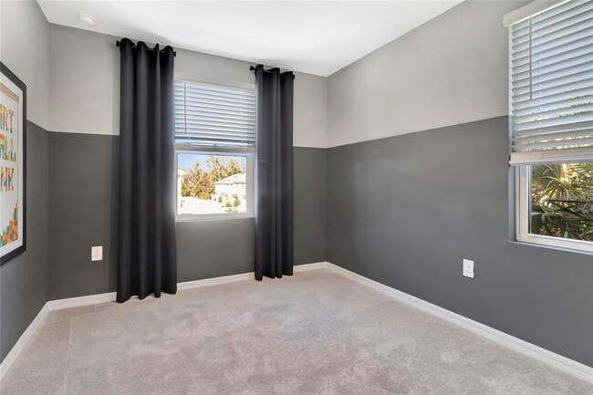 Building Photo - 2596 Penguin Blvd