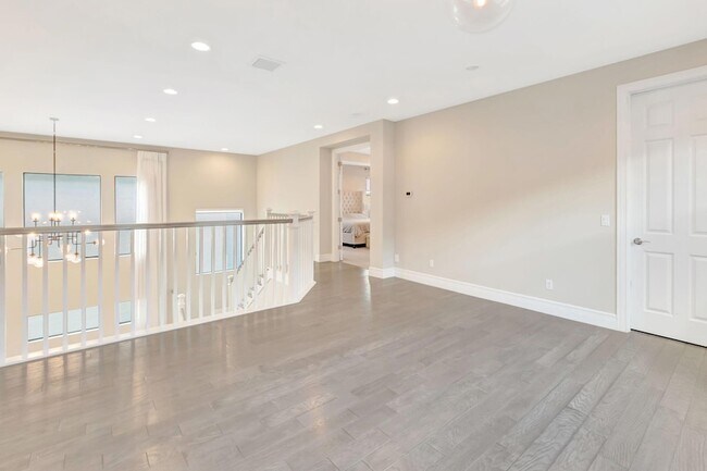 Building Photo - 16317 Cabernet Dr
