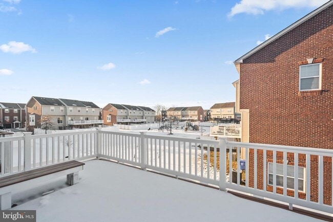 Building Photo - 4904 Olympia Pl