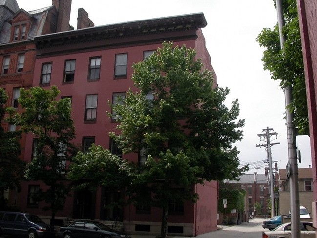 Building Photo - Mt. Vernon Flats