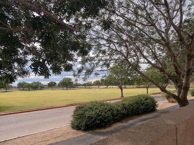 Building Photo - Great Northwest Home with Solar!