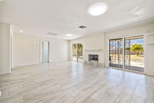 Building Photo - 33515 Wishing Well Trail