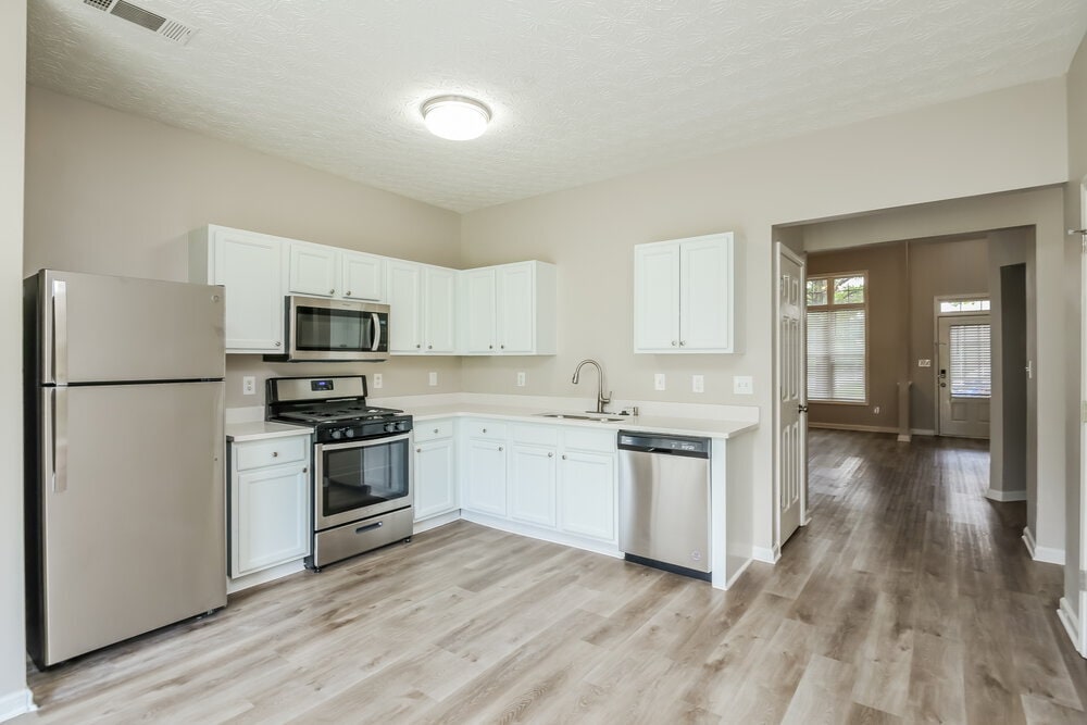 Building Photo - 715 Cool Weather Dr