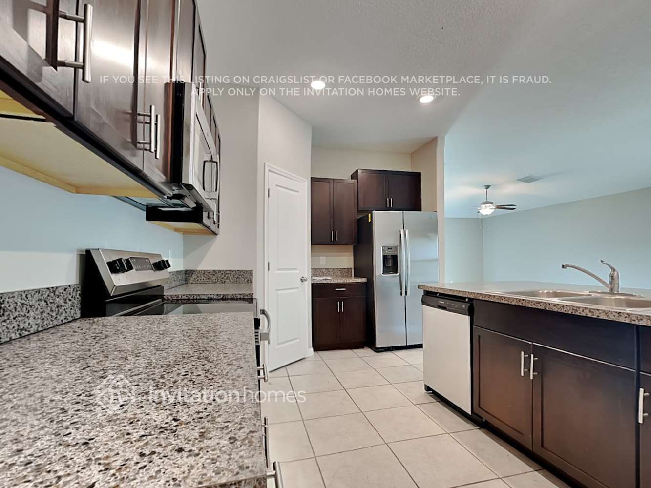 Building Photo - 1561 Blue Rose Dr