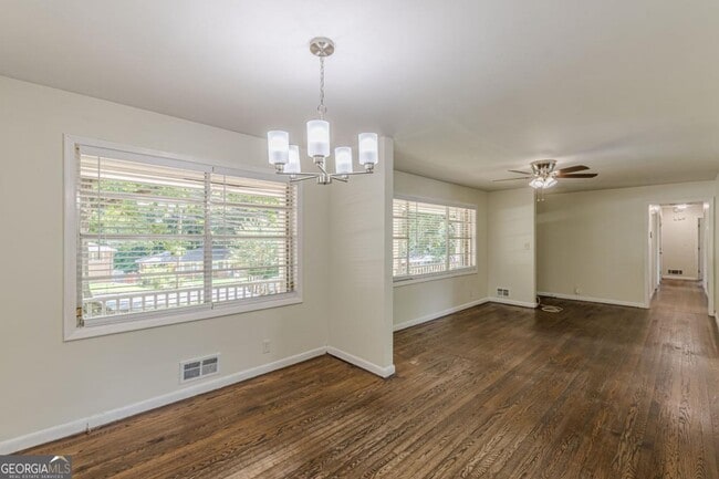 Building Photo - 2416 Timber Ridge Ct