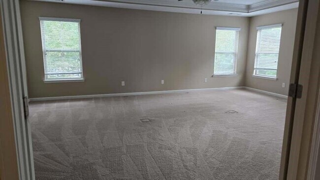 Building Photo - 6860 Rocking Horse Ln