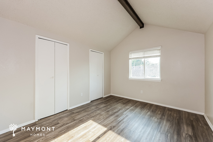 Building Photo - 1609 Culberson Dr