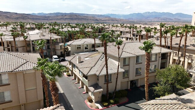 Building Photo - 7185 S Durango Dr