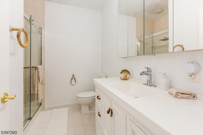 Building Photo - 349-353 S Broad St