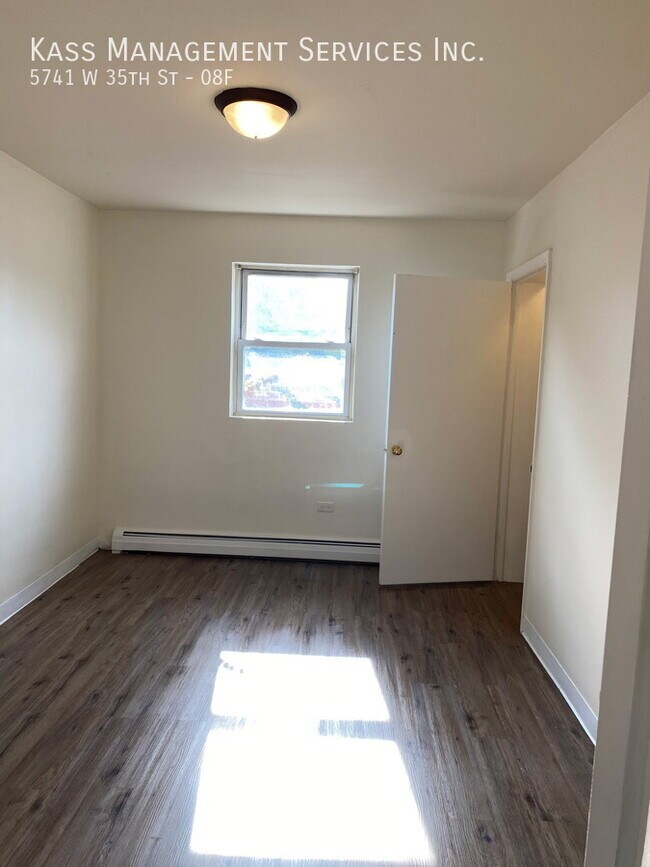 Building Photo - 5741 W 35th St