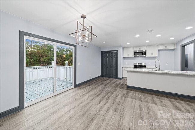 Building Photo - 109 Haddock Rd NW