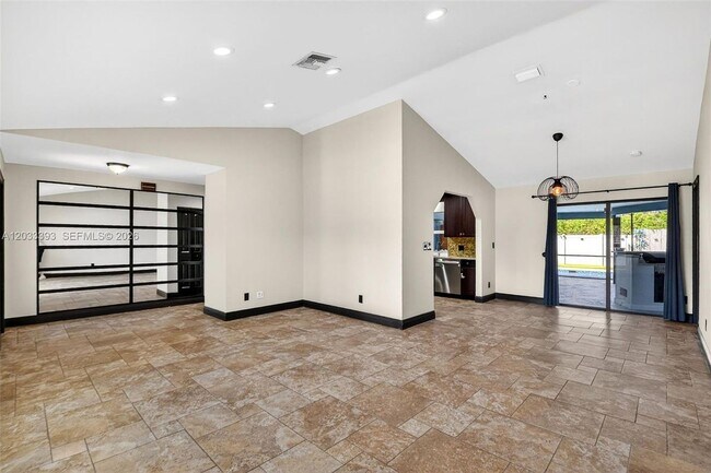 Building Photo - 13808 Geranium Pl