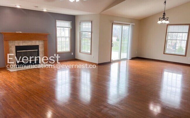 Building Photo - 4369 Houser Dr
