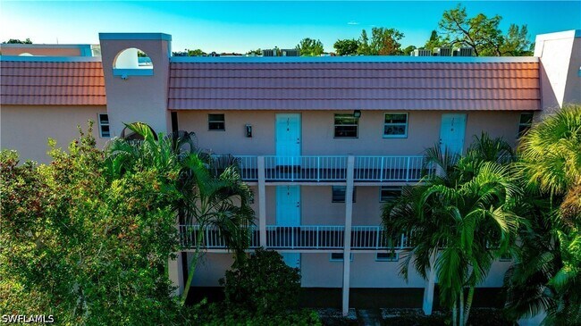 Building Photo - 150 Turtle Lake Ct