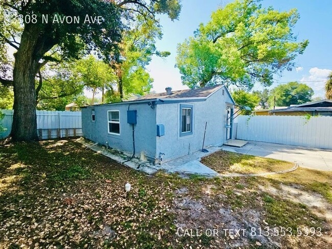 Building Photo - 3308 N Avon Ave