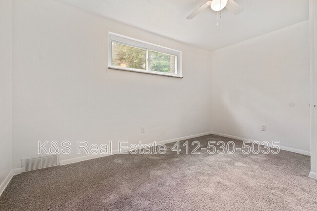 Building Photo - 318 McCutcheon Ln