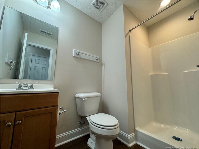 Building Photo - 312 E Jenkins St