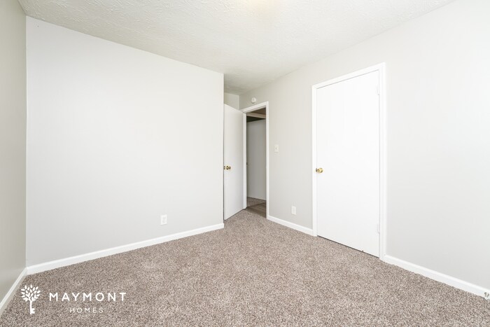 Building Photo - 4379 Rex Rd