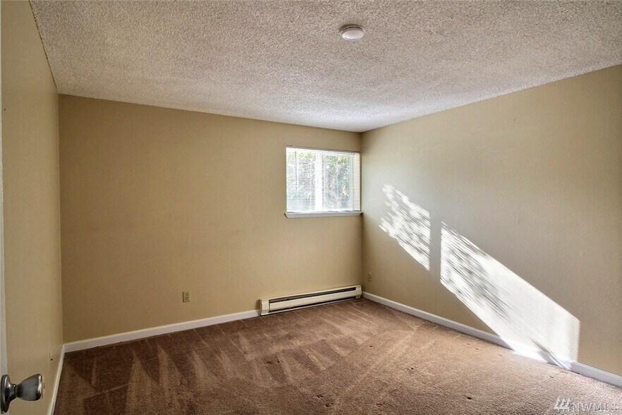 Building Photo - 17534 151st Ave SE