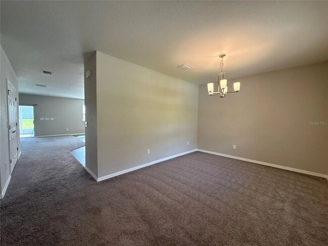 Building Photo - Summercrest 5 Bedroom, 3.5 bath