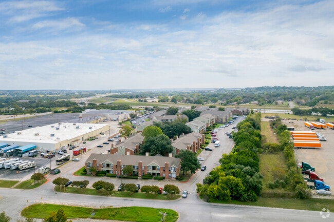 Aerial Photo - Lookout Ridge Apartments