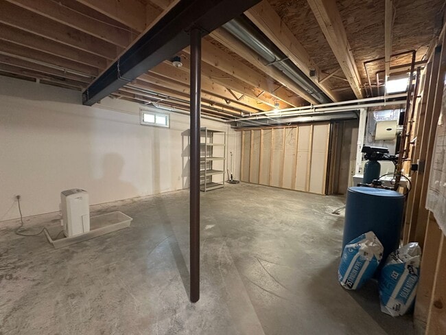 Building Photo - 7006 Parker Hill Dr