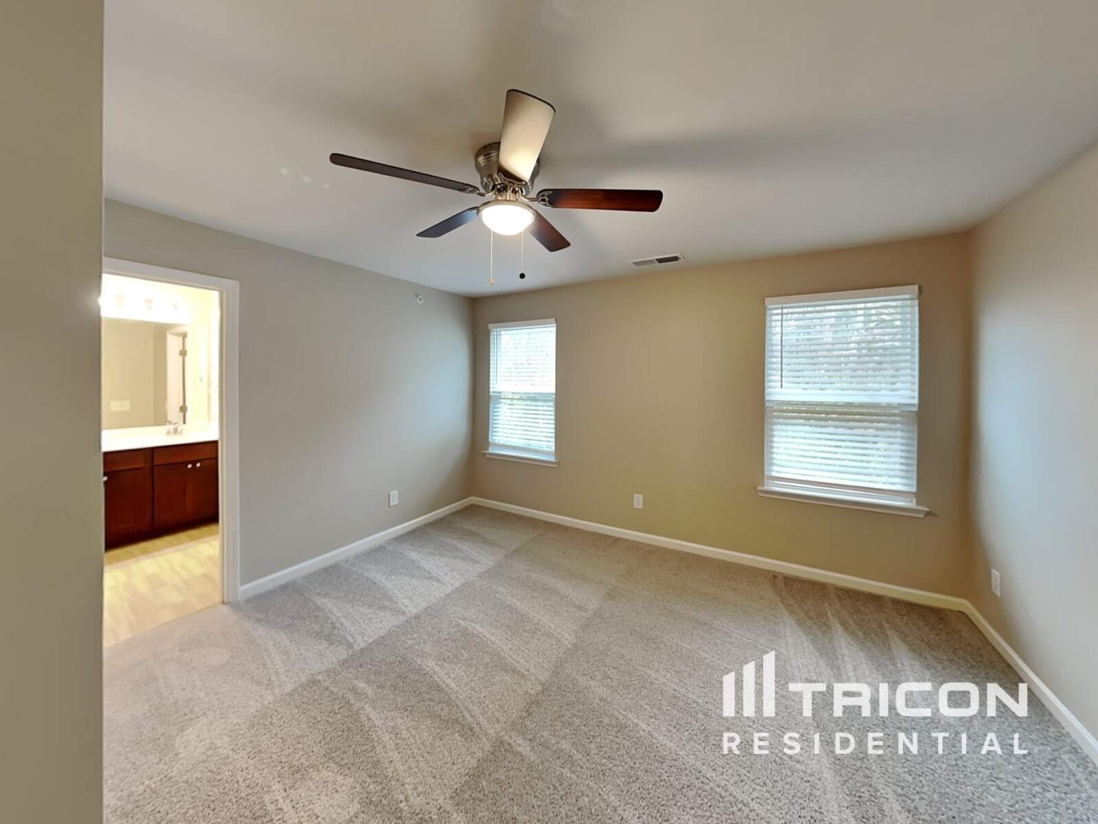 Building Photo - 125 Hickory Sta Ln