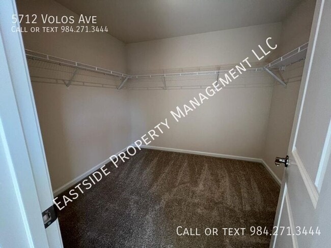 Building Photo - 5712 Volos Ave