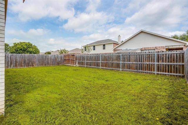 Building Photo - 1116 Boxwood Dr