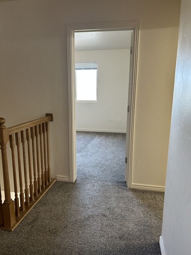 Building Photo - 2107 W 2180 N