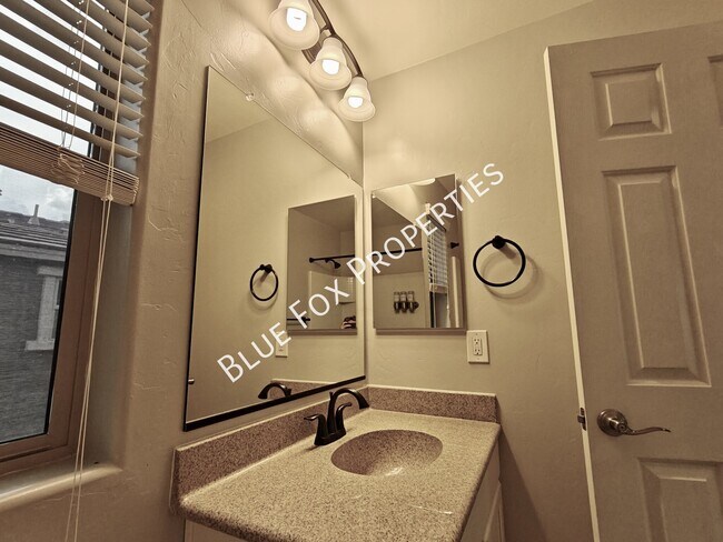Building Photo - 8079 S Dolphin Way